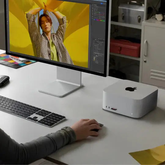 Apple Mac Studio MQH73AB/A - A2901, M2 Max (12 Core), RAM 32GB, SSD 512GGB, GPU (30 Core), Silver  المتحدة للألكترونيات