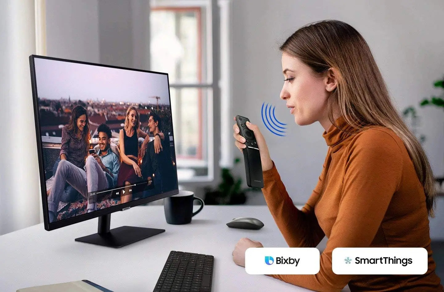 Samsung 32 inch - 4K Smart Monitor UHD with Mobile Connectivity شاشة سامسونك - المتحدة للألكترونيات